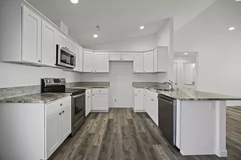2905 E Helena, Pasco, WA 99301 photo 9