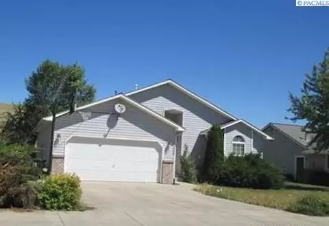 320 NW Parr Dr, Pullman, WA 99163 photo 1