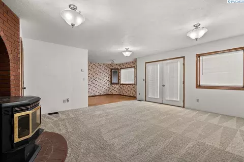 5420 W Livingston, Pasco, WA 99301 photo 16