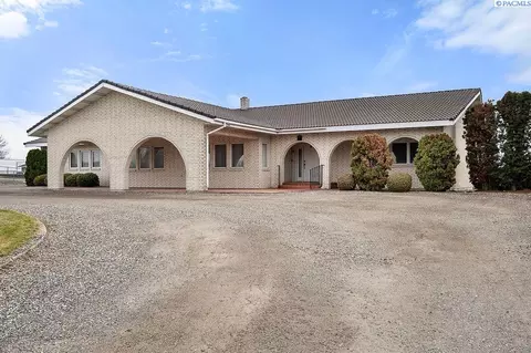 5420 W Livingston, Pasco, WA 99301 photo 3