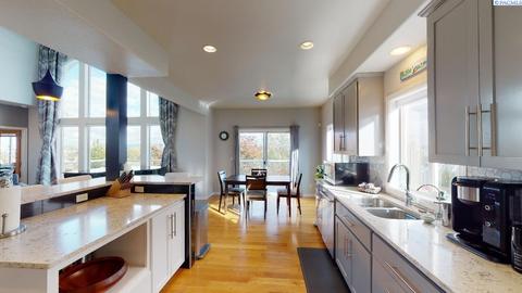1020 SW Itani Dr, Pullman, WA 99163 photo 9