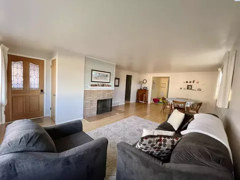 930 NW Charlotte, Pullman, WA 99163 photo 4