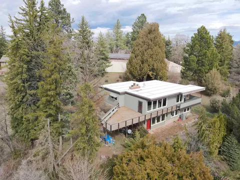 1905 NE Landis Pl, Pullman, WA 99163 photo 1