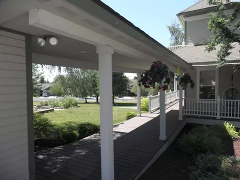 525 NW Aspen, Pullman, WA 99163 photo 3