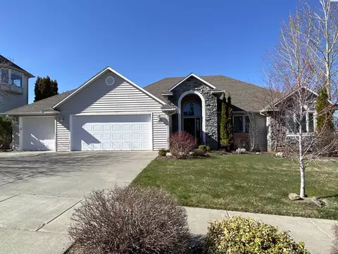 990 SW Meyer Dr, Pullman, WA 99163 photo 1