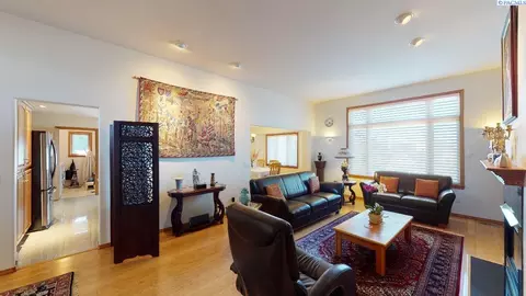 990 SW Meyer Dr, Pullman, WA 99163 photo 4
