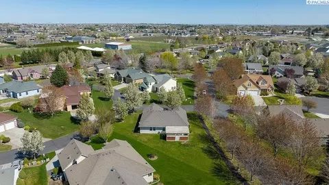 18 Marigold Loop, Pasco, WA 99301 photo 6