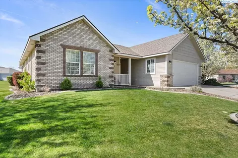 18 Marigold Loop, Pasco, WA 99301 photo 3