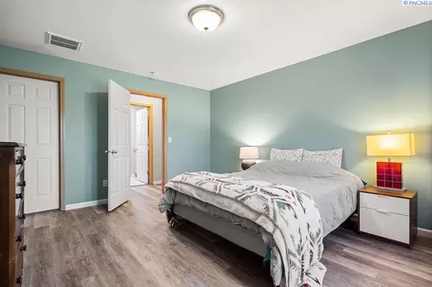 18 Marigold Loop, Pasco, WA 99301 photo 8