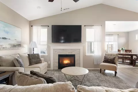 3037 Duval Loop, Richland, WA 99352 photo 4