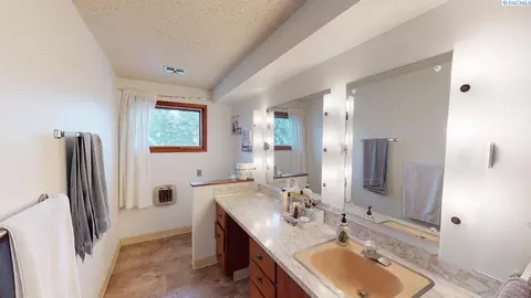 341 NW Webb St, Pullman, WA 99163 photo 17