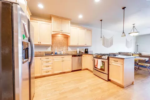 715 NE Oak #B, Pullman, WA 99163 photo 3