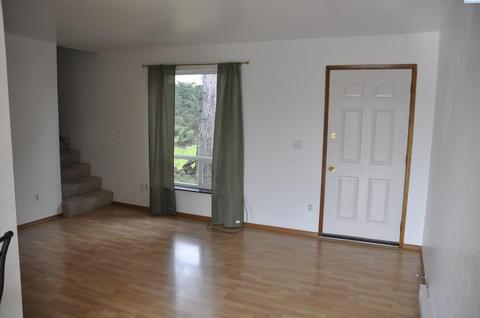 1700 NW Lamont Ct, Pullman, WA 99163 photo 3