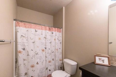 1235 SW Big Sky Ct, Pullman, WA 99163 photo 8