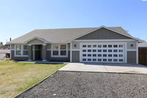 309 E Clark St, Connell, WA 99326 photo 20
