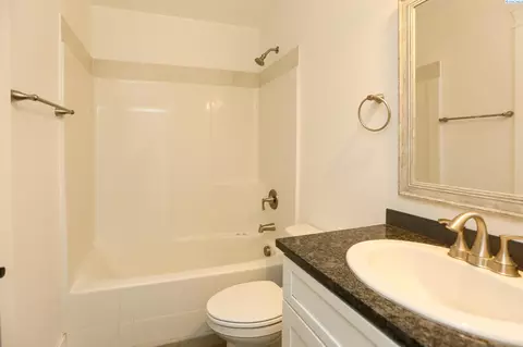 309 E Clark St, Connell, WA 99326 photo 24