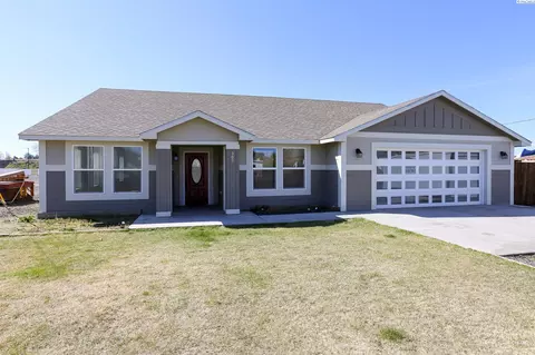 309 E Clark St, Connell, WA 99326 photo 22
