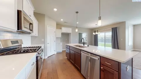 7310 Cornflower Dr, Pasco, WA 99301 photo 11