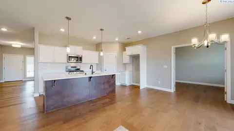 7310 Cornflower Dr, Pasco, WA 99301 photo 7