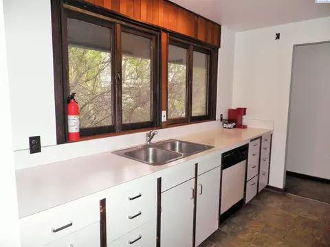 455 NW Webb, Pullman, WA 99163 photo 27