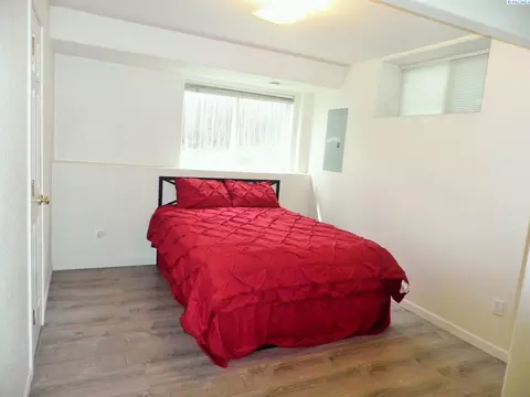 455 NW Webb, Pullman, WA 99163 photo 14