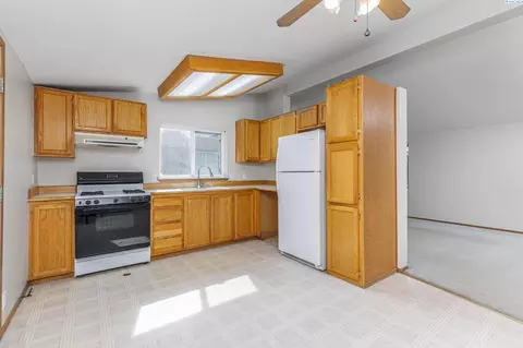 520 Edison St, Connell, WA 99326 photo 23