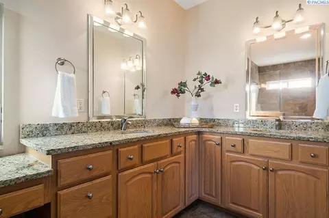 15313 Clear View Loop, Kennewick, WA 99338 photo 26