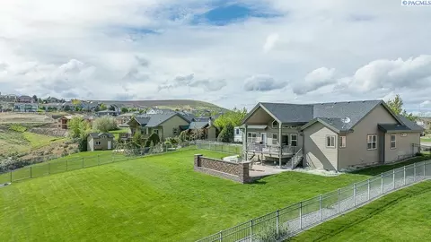 15313 Clear View Loop, Kennewick, WA 99338 photo 36