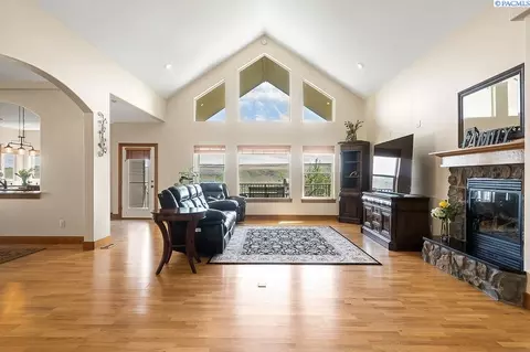 15313 Clear View Loop, Kennewick, WA 99338 photo 7