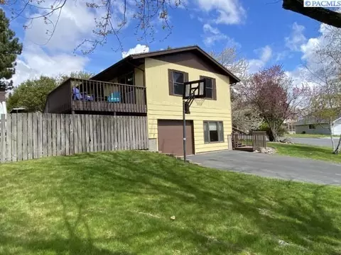 239 NW Sunrise Dr, Pullman, WA 99163 photo 2