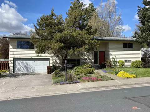 300 SE Grant St, Pullman, WA 99163 photo 1