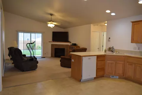 4004 Laredo Dr, Pasco, WA 99301 photo 9