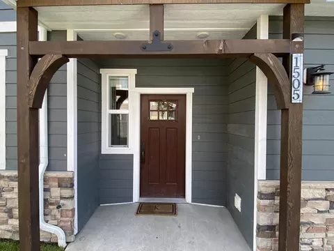 1505 NW Emily St, Pullman, WA 99163 photo 2