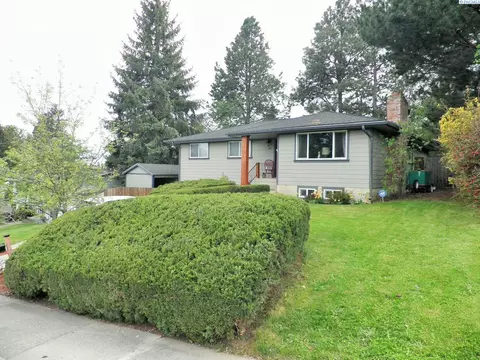 1445 NW Deane St, Pullman, WA 99163 photo 1