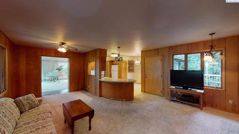 1105 SE Kamiaken St, Pullman, WA 99163 photo 9