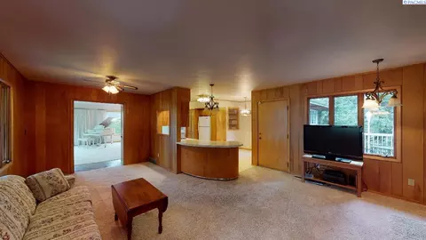 1105 SE Kamiaken St, Pullman, WA 99163 photo 9