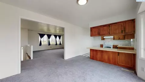 3478 Hanson Loop, Burbank, WA 99323 photo 10