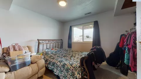 3478 Hanson Loop, Burbank, WA 99323 photo 23