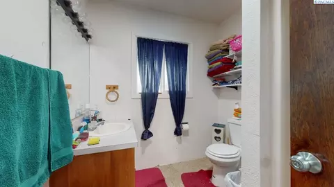 3478 Hanson Loop, Burbank, WA 99323 photo 24