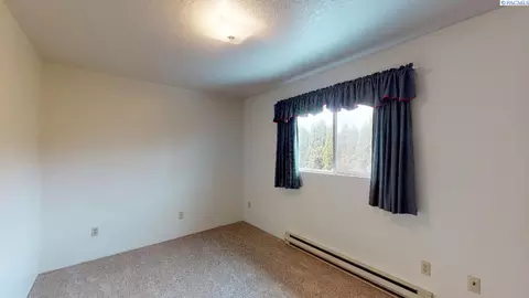 2005 NE Terre View Dr #A-7, Pullman, WA 99163 photo 12