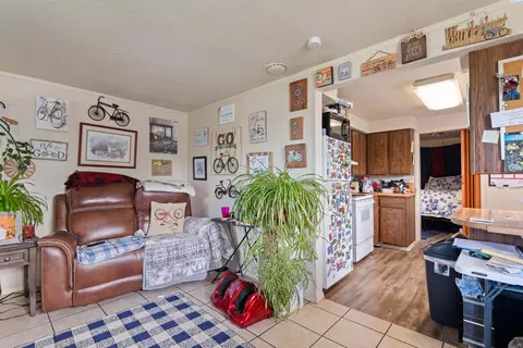 823 N 3rd Ave, Pasco, WA 99301 photo 3