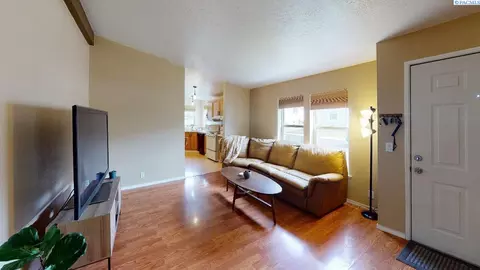 122 NW Glenhaven Dr, Pullman, WA 99163 photo 2