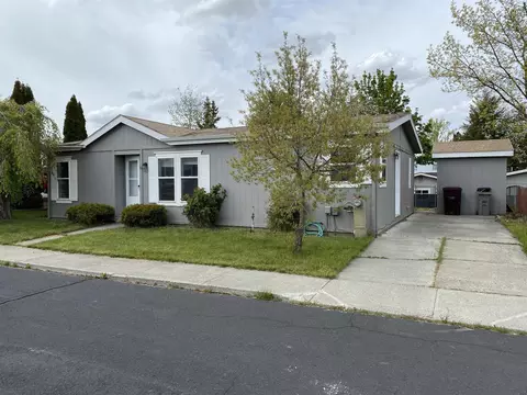 122 NW Glenhaven Dr, Pullman, WA 99163 photo 1