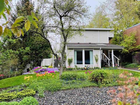 230 SE South St, Pullman, WA 99163 photo 2