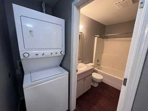 1645 NE Merman Dr C-204 #C-204, Pullman, WA 99163 photo 8