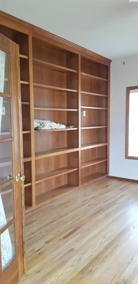 1570 SW Capri Ct, Pullman, WA 99163 photo 6
