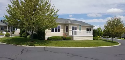 1570 SW Capri Ct, Pullman, WA 99163 photo 2