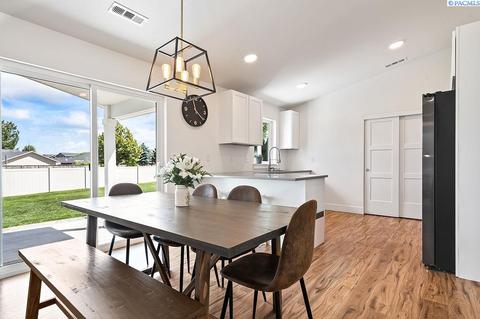 8611 Tottenham Ct, Pasco, WA 99301 photo 10