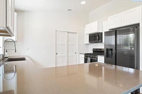 8611 Tottenham Ct, Pasco, WA 99301 photo 15