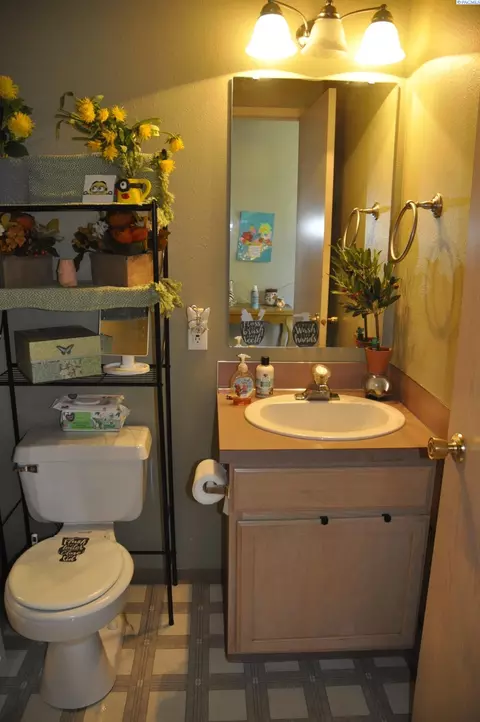 242 NW Clay Ct, Pullman, WA 99163 photo 8